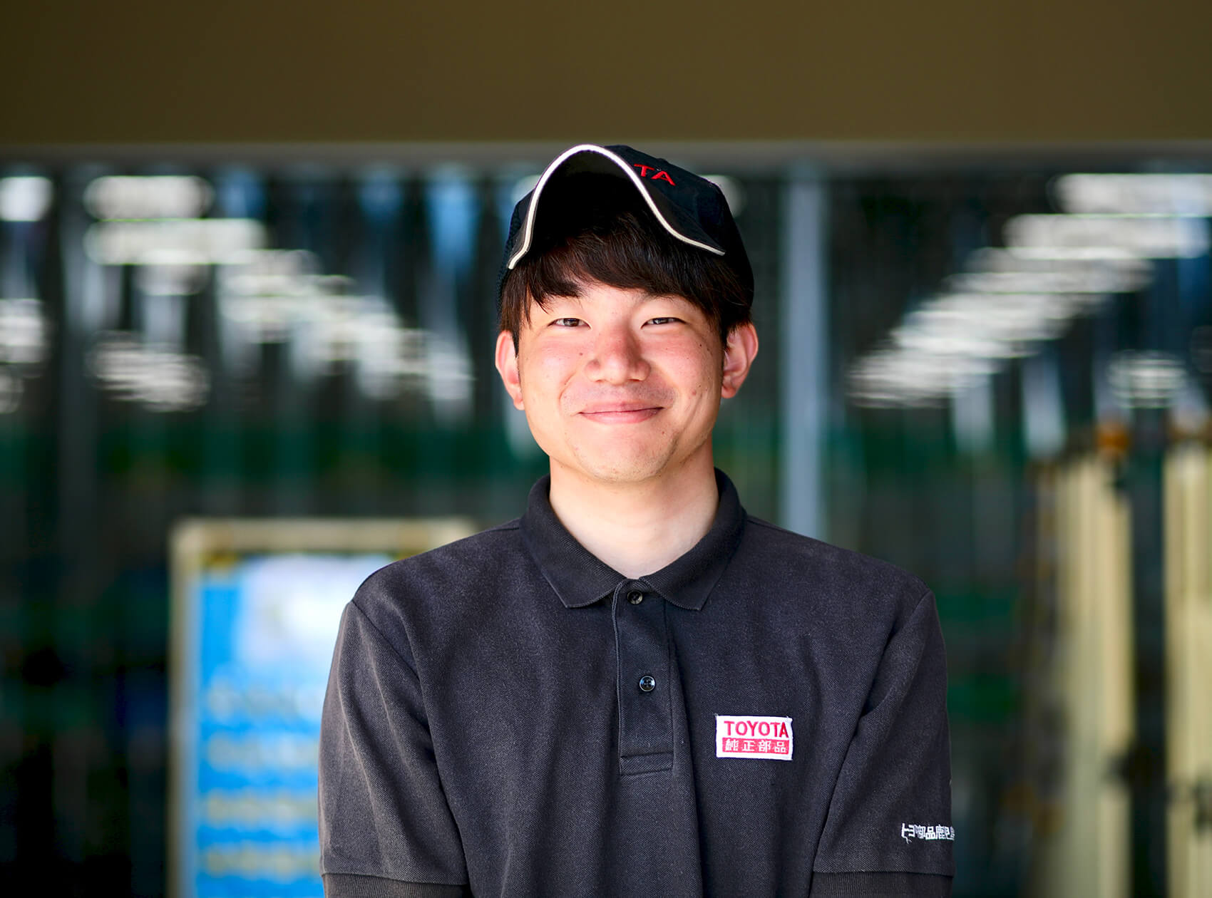 物流　先輩社員の声